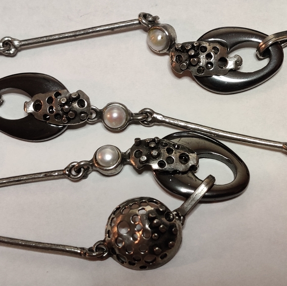 Modernist Long Necklace by Sonia Ferland Osmose - Picture 15 of 15